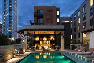 هتل Canopy By Hilton Austin Downtown