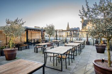 هتل Mercure Newport