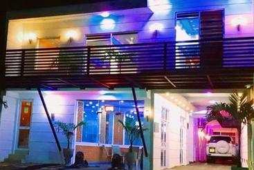 فندق Yoho Royal Mount Residence