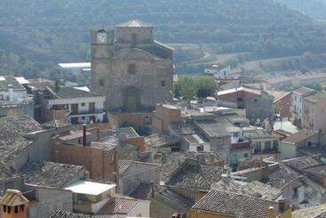 پانسیون Hostal Casiano Camarasa