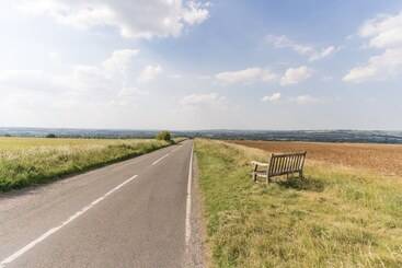 Stunning 2 Bed Cottage In Fordwells