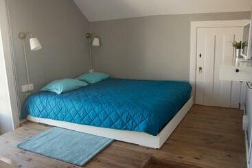 هاستل Watermark Surf House