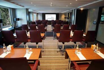 هتل Centro Corniche Al Khobar By Rotana