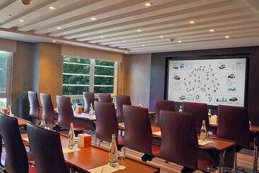 هتل Centro Corniche Al Khobar By Rotana