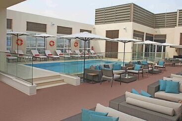 هتل Centro Corniche Al Khobar By Rotana