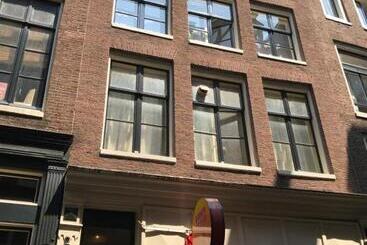 پانسیون Amsterdam Central Guest House