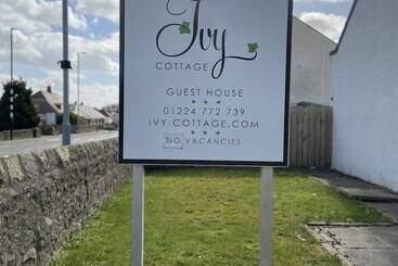 پانسیون Ivy Cottage Serviced Accommodation