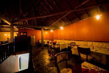پانسیون Tiloreza Volcanoes Ecolodge