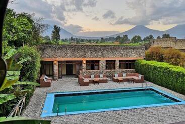 پانسیون Tiloreza Volcanoes Ecolodge