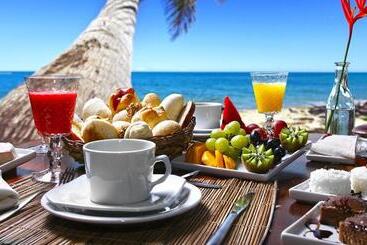 Sol Caribe Suites Deluxe Beach Club And Pool