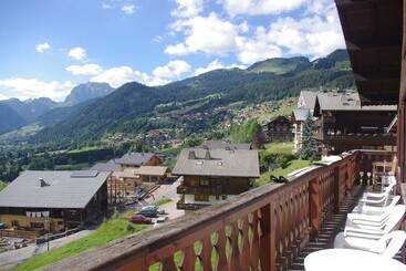 Central Hostel Chatel