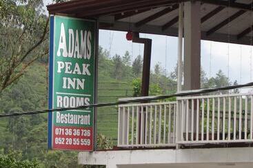 هتل Adams Peak Inn