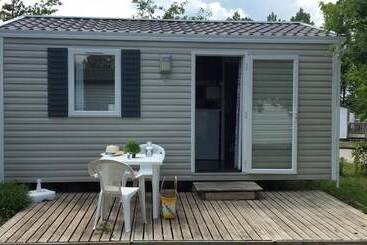 هتل Camping Campilo