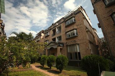 پانسیون Funtrip   Northern Europe