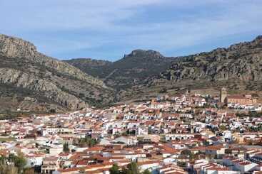 پانسیون Alojamiento Castillo De Hornachos