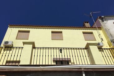 پانسیون Alojamiento Castillo De Hornachos