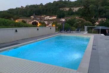 Bed and Breakfast Clos De Belle Roche