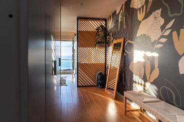 هاستل The Salty Pelican Yoga & Surf Retreat