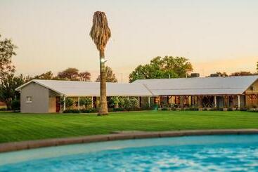 تختخواب و صبحانه Jonkershoek Guest Farm