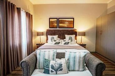 تختخواب و صبحانه Jonkershoek Guest Farm