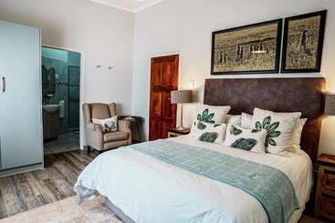 تختخواب و صبحانه Jonkershoek Guest Farm