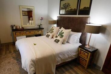 تختخواب و صبحانه Jonkershoek Guest Farm