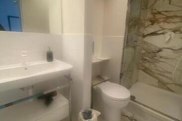 تختخواب و صبحانه Suites Edivino Design Capri
