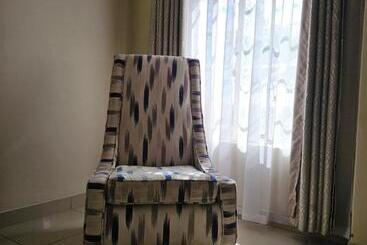 Booth Suite Hotel Mafikeng