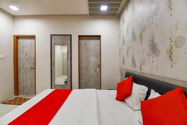Super Hotel O Jagmohan