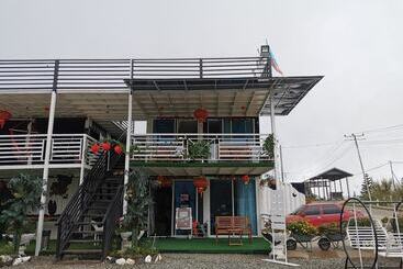 هتل Oyo 89969 Mount Hill Villa Kundasang