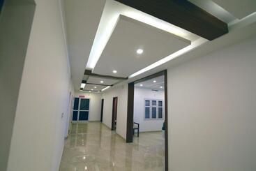 هتل Gateway Airport