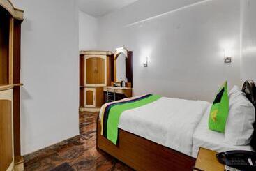هتل Treebo Benaka Residency