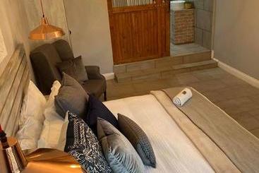 پانسیون The Perfect Corner Guesthouse