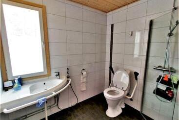 استراحتگاه Old Pine Husky Lodge