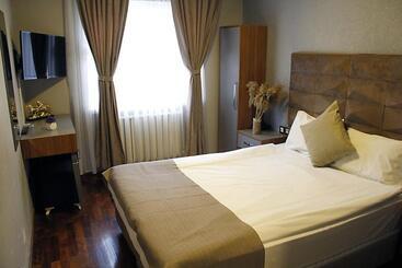 Cadde 7 Otel