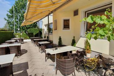 Hotel & Restaurant Miranda