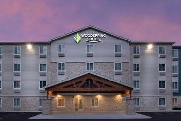 هتل Candlewood Suites Pecos, An Ihg