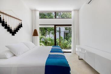 Jungle Lodge Boutique Hotel Adults Only