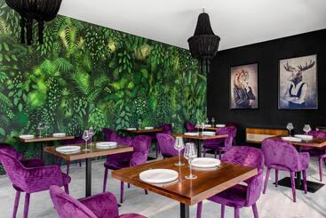 Jungle Lodge Boutique Hotel   Adults Only