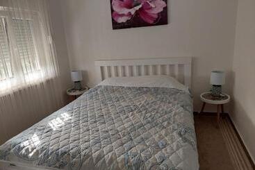 پانسیون Neðo Apartments Brda
