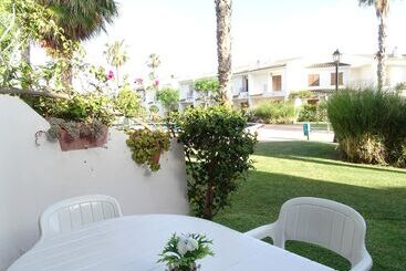 Apartamentos Aldeas De Taray Club
