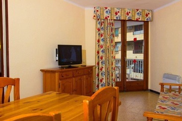 Apartamentos Iris Bahía Dorada
