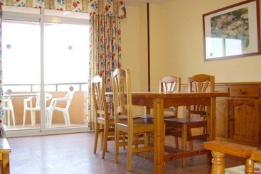 Apartamentos Iris Bahía Dorada