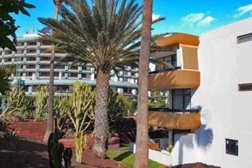 Apartamentos Las Arenas