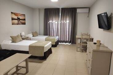 Apartamentos Puerta Del Sur