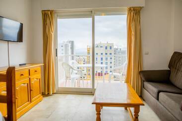 Apartamentos Turisticos Biarritz  Bloque I