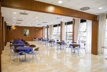 Apartamentos Turisticos Biarritz  Bloque I
