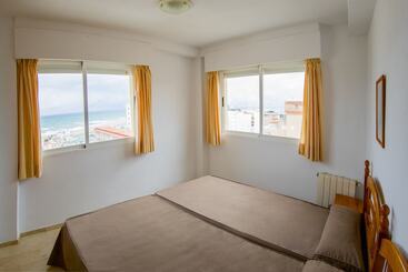 Apartamentos Turisticos Biarritz  Bloque I