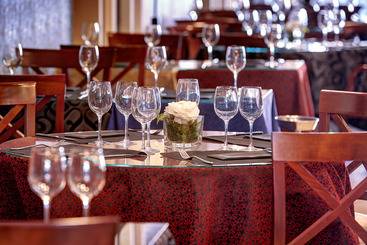 Apartaments Hotel Hispanos 7 Suiza