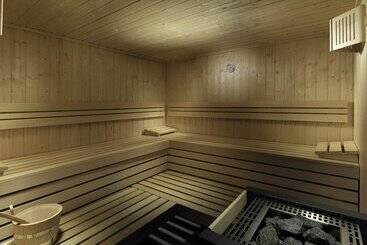 هتل H10 White Suites